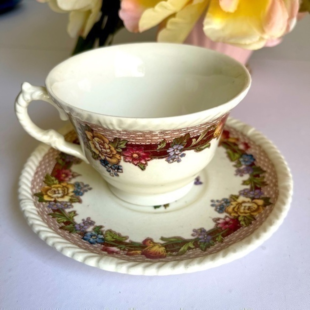 Vintage Royal Cauldon tea cup and saucer coffee mug